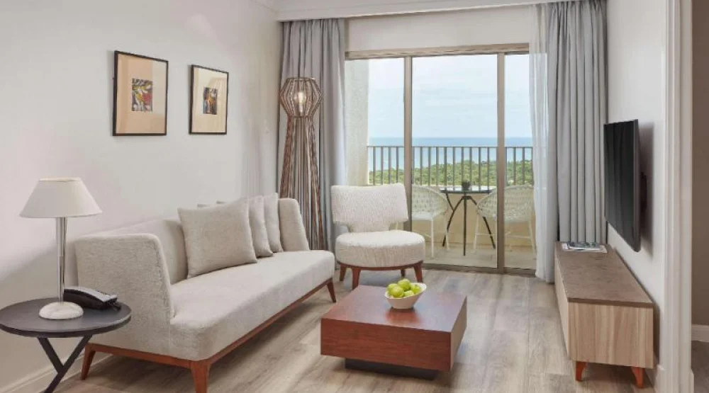 Premier One Bedroom Suite at Movenpick Hotel Mactan Island Cebu