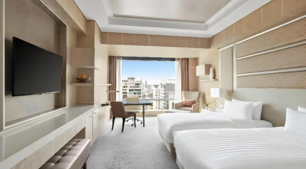 Horizon Deluxe Twin at Shangri-La The Fort Manila