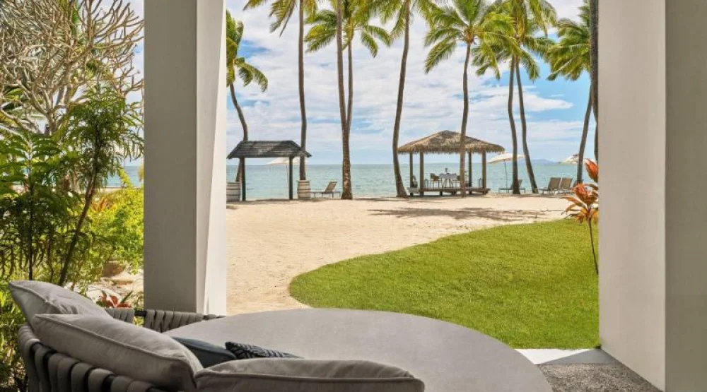 Larger Studio, One King, Oceanfront at Sheraton Fiji Golf & Beach Resort