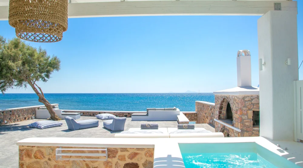 Elegant Suite with Outdoor Private Hot Tub & Beach Front at Aegean Melody Suites
