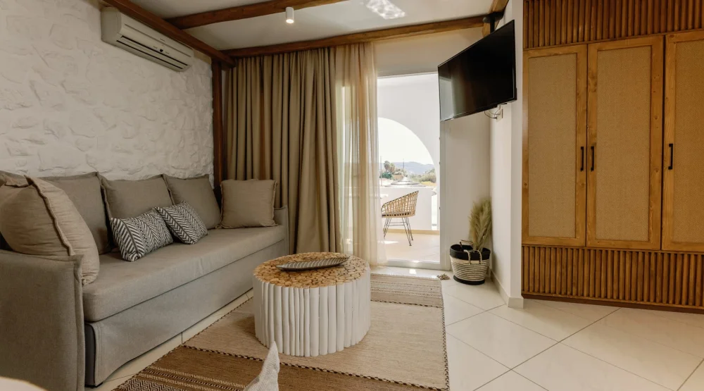 Prestige Suite with Private Jacuzzi at Aegean Palace