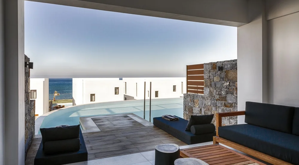 Luxury Guestroom with Sharing Pool at Abaton Island Resort & Spa