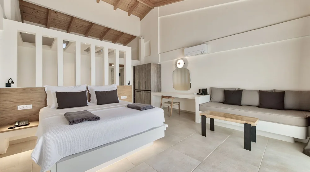 Superior Sea View Room at Aliv Stone Suites & Spa