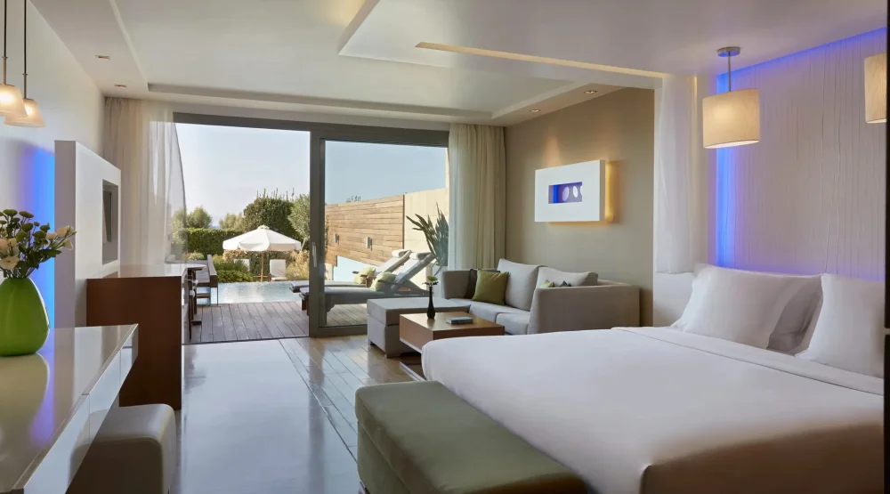 Amus Suite with Private Pool and Garden at Amus Hotel & Spa