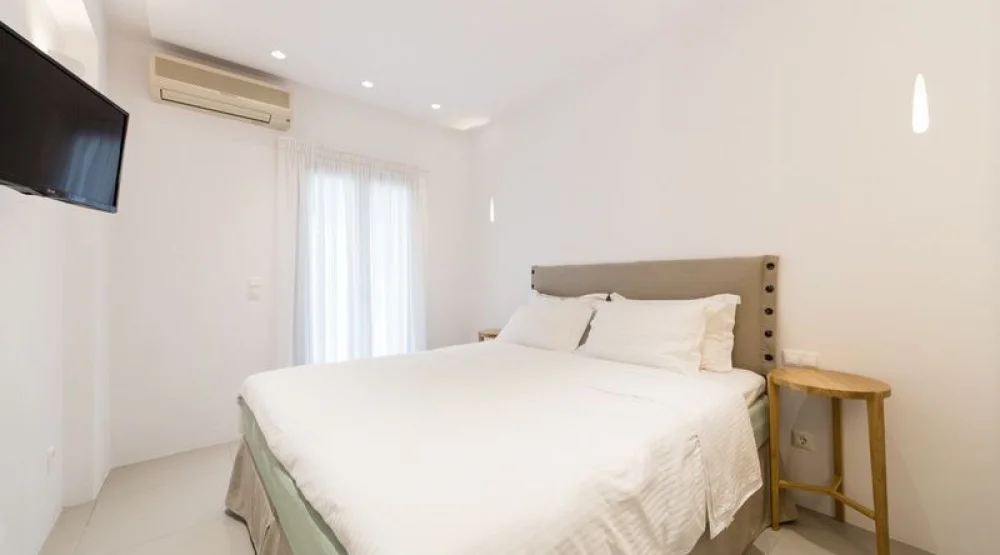 Double Room with Spa Bath at Anemomylos Residence Paros