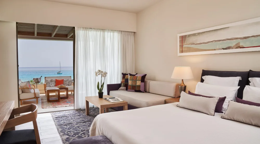 Princess Seafront Junior Suite at Aquagrand