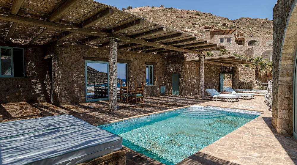 Moonwake Suite | Two Bedroom at Calilo Ios