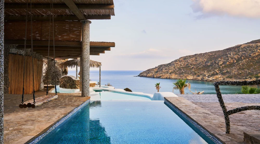 Ray Of Light Suite | Three Bedroom at Calilo Ios