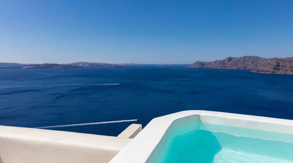 Presidential Suite Plunge Pool Caldera Sea View at Canaves Oia Suites