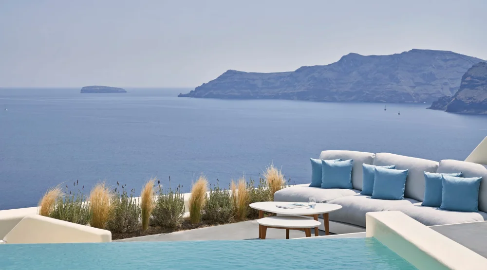 Royal Pool Suite at Canaves Oia Suites
