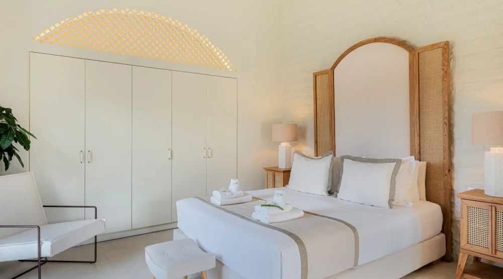 Manoglia Suite at Casa Di Fiori Suites