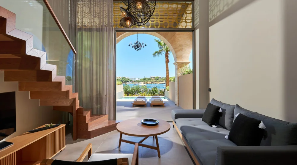 Black Pearl Maisonette Sea View with Plunge Pool at Castello Infinity Suites