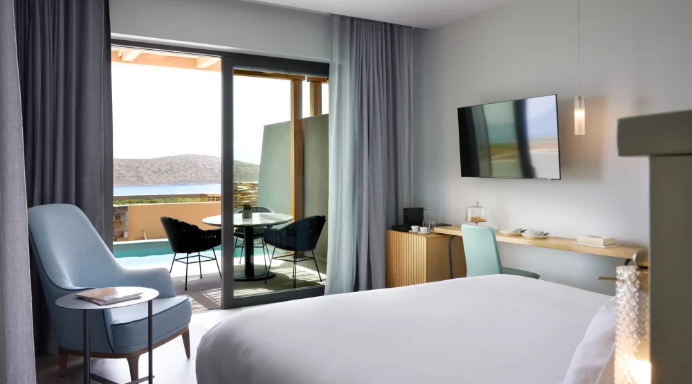 Superior Fam Room with Private Pool - Sea View at Cayo Exclusive Resort & Spa