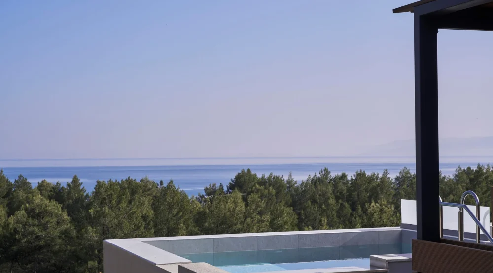 Honeymoon Suite Sea View with Cozy Private Pool at Celestial All Suites