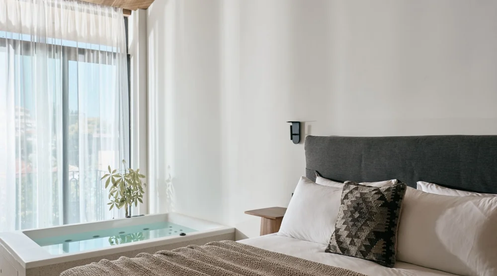 Upper Floor Suite with Hot Tub at Contessina Suites & Spa