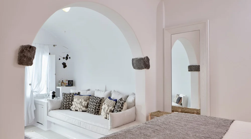 Cosmo Superior with Sea View at Cosmopolitan Suites