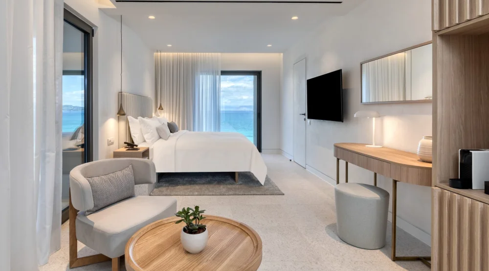 Opal Suite Sea View at Domes Miramare