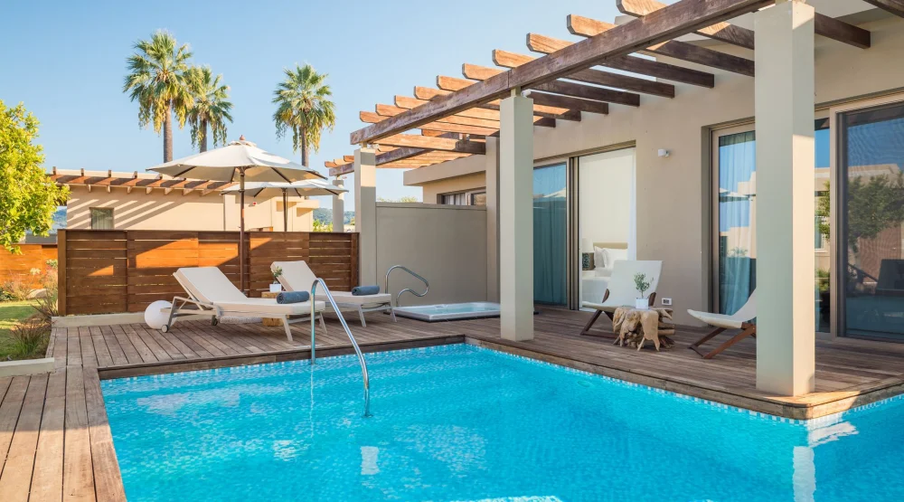 Pavilion Suite Garden View with Jacuzzi and Private Pool at Domes Miramare