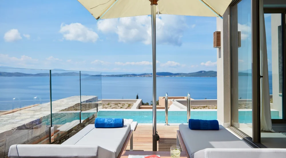 Junior Pool Villa at Eagles Villas