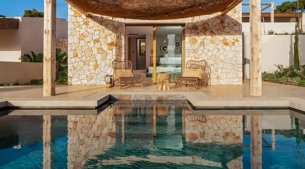 Ammos Sea View Suite with Private Pool at Eliamos