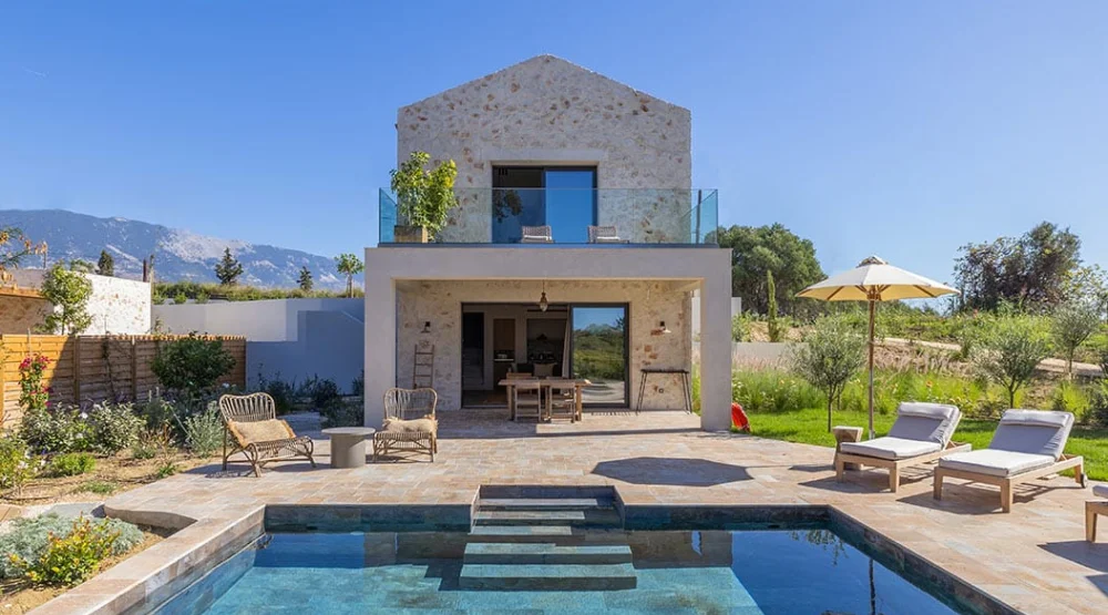 Elia One Bedroom Maisonette Villa with Private Pool at Eliamos