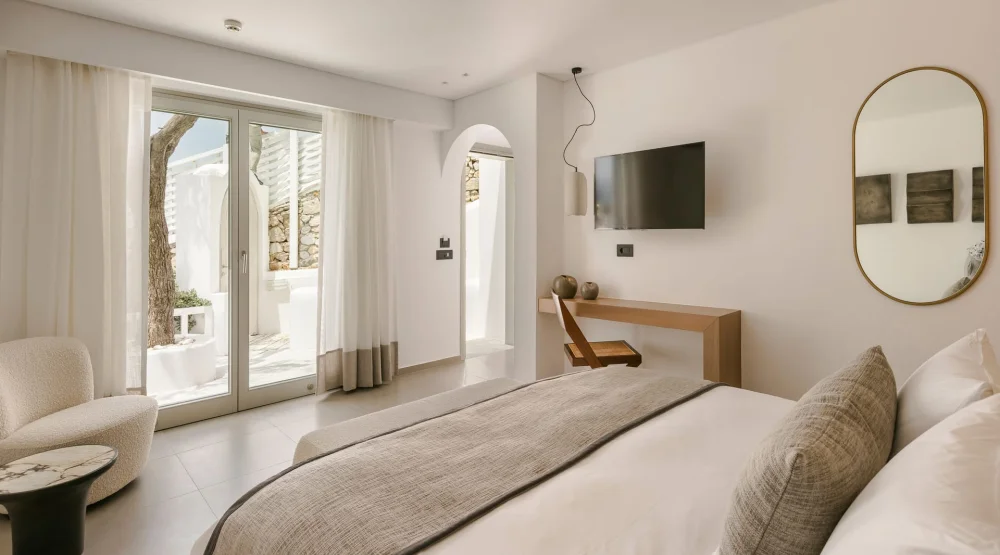 Mykonos Suite with Plunge Pool Sea View at Grace Mykonos