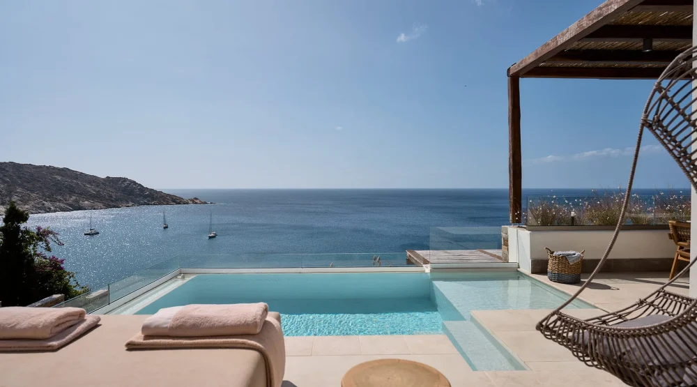 Panoramic Suite Chill Out Pool at Ios Grand Pool Suites