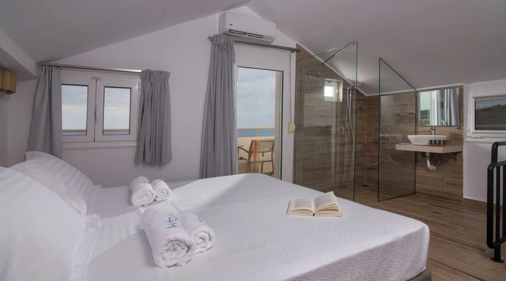 Gardens Maisonette Sea View at Irida Hotel