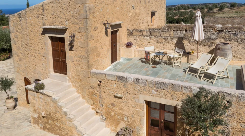 Classic Double Terrace (izar) at Kapsaliana Village Hotel