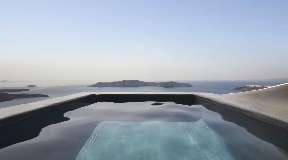 Mystic Suite Sunset View with Heated Plunge Pool & Indoor Pool at Kivotos Santorini