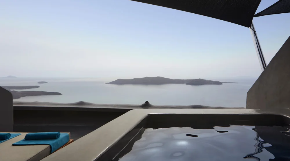 Sunset Two Bedroom Suite with Heated Plunge Pools at Kivotos Santorini