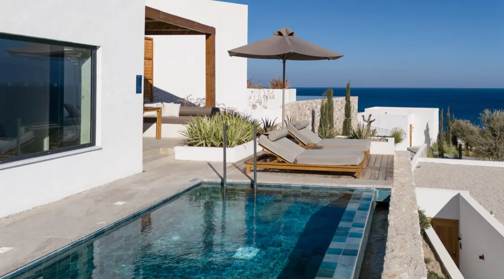 Suite Partial Sea View with Private Pool at KOIA All Suite Wellbeing Resort