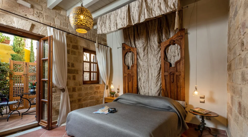 Orhan at Kokkini Porta Rossa