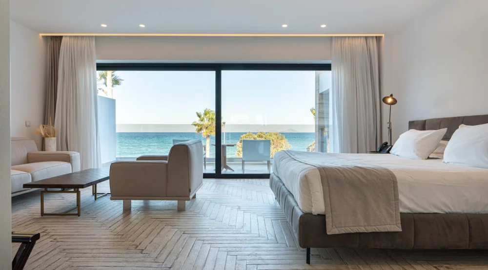 Elegant Suite Sea View at Lango Design Hotel & Spa