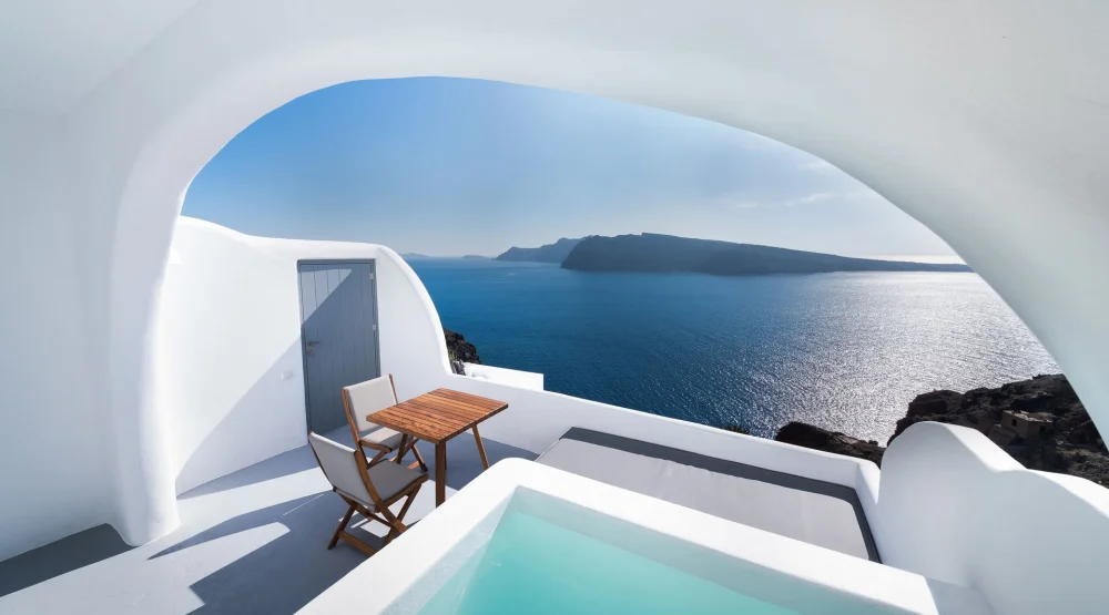 Senior Suite with Outdoor Heated Plunge Pool with Jets at Maregio Suites