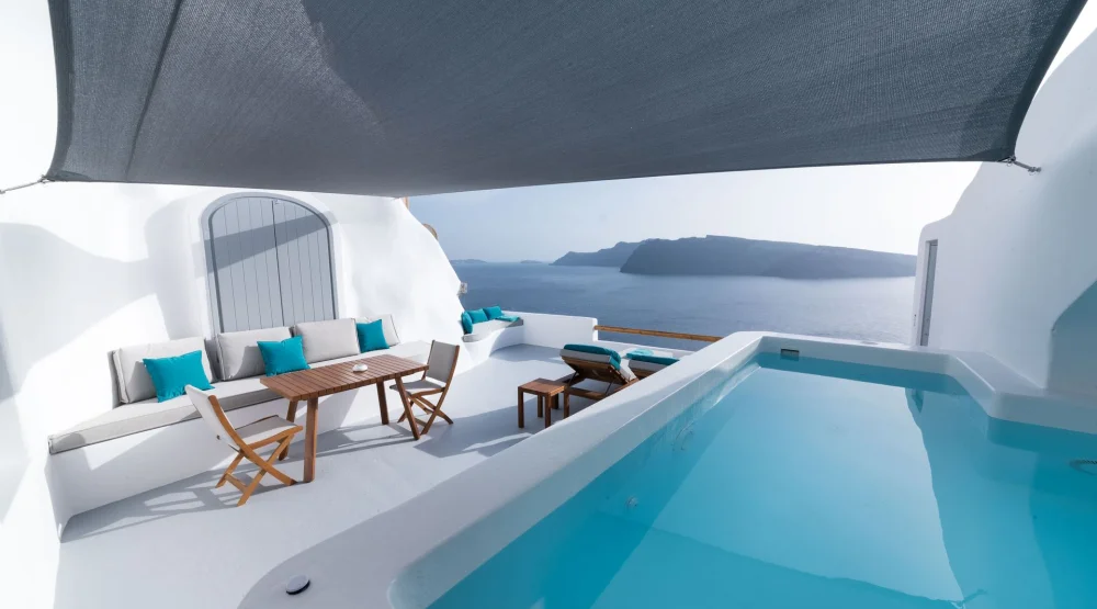 Honeymoon Suite with Outdoor Heated Plunge Pool with Jets at Maregio Suites