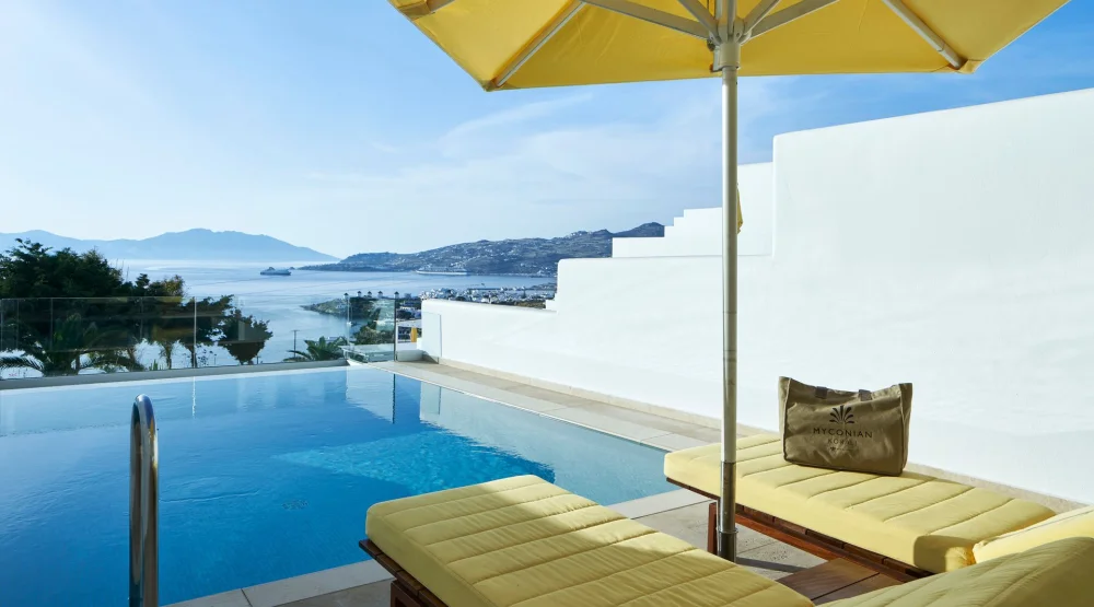 Era Junior Suite with  Sea View & Private Pool at Myconian Korali Relais & Chateaux Hotel