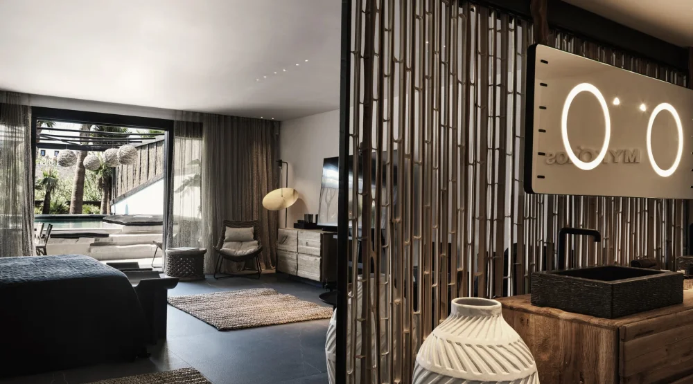 Eco Suite Private Pool at Myconian O Hotel