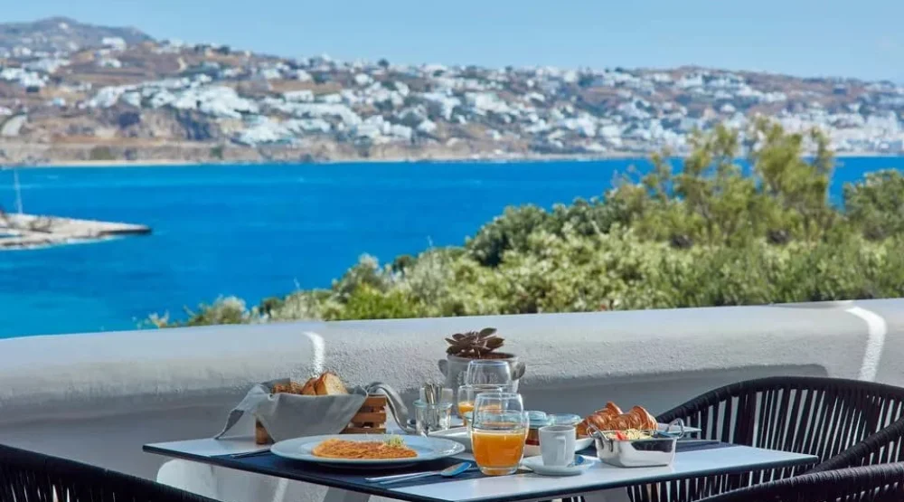 Last Minute Deal | Run Of The House Offer at Mykonos Princess