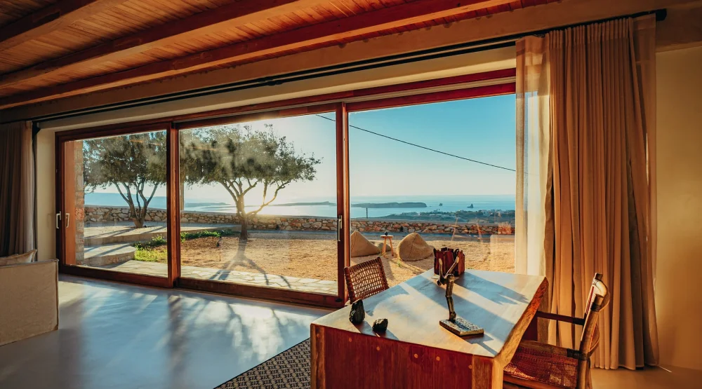 Mythic Majesty Suite at Mythic Paros