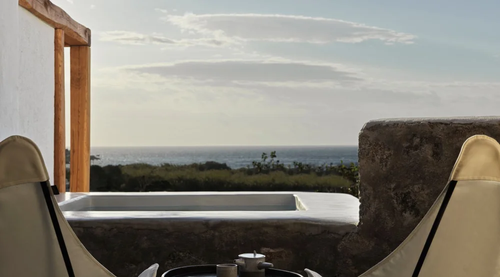 Honeymoon Suite Sea View with Outdoor Hot Tub at Nomad Mykonos