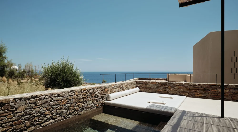 Faros The Superior with Sea View & Private Pool at NOS Hotel & Villas