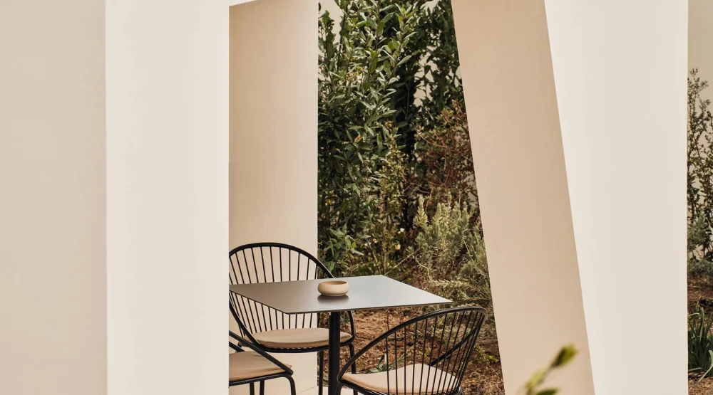 Harmonia Bungalow with Hot Tub at Nous Santorini