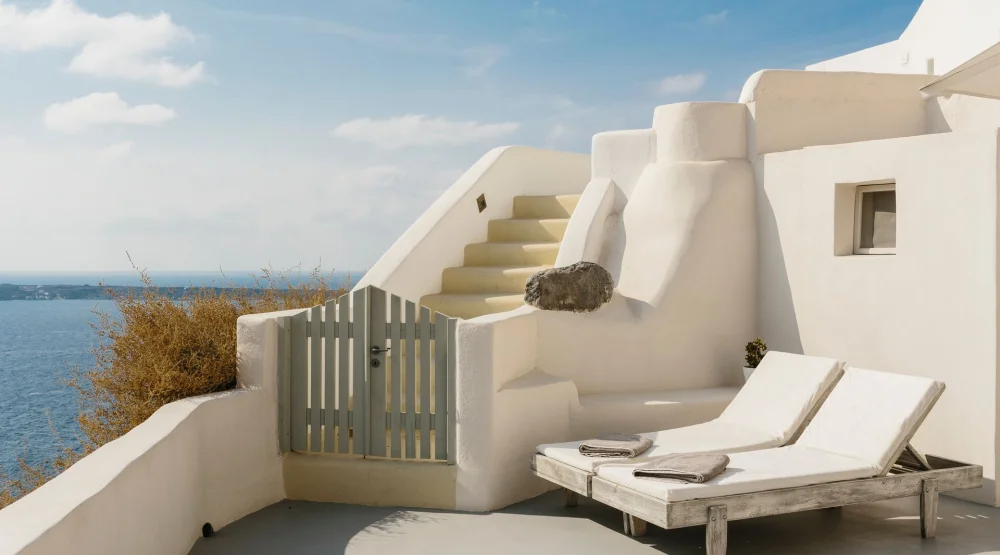 Cave Suite with Caldera & Sea View at Oia Mare Villas
