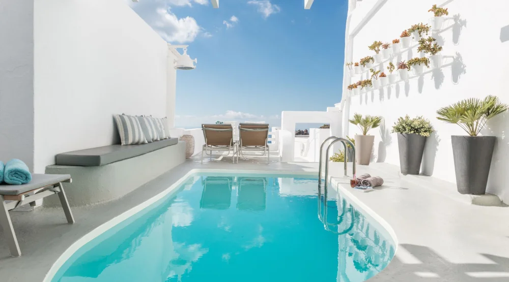 Master Suite with Outdoor Private Pool & Caldera View at On The Rocks Hotel