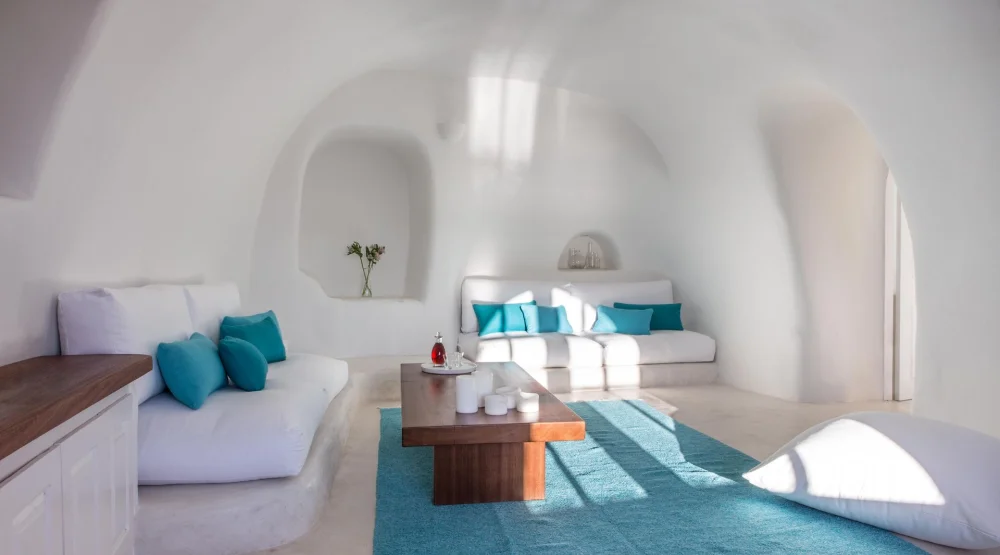 Deluxe Suite with Jacuzzi at Perivolas