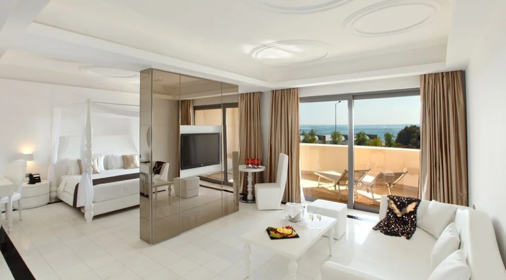 Executive Suite Sea View at Princess Andriana Resort & Spa