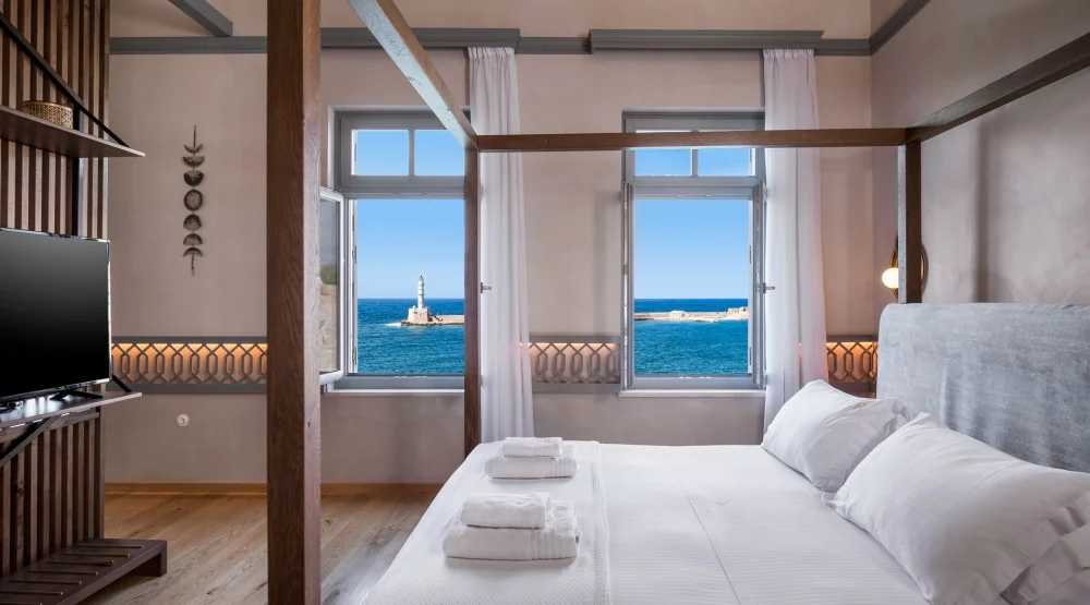 Master Sea View Suite with Private Roof Garden at Scala de Faro