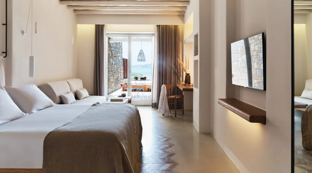 The Coast Beachfront Suite with Jetted Tub at The Coast Bill & Coo