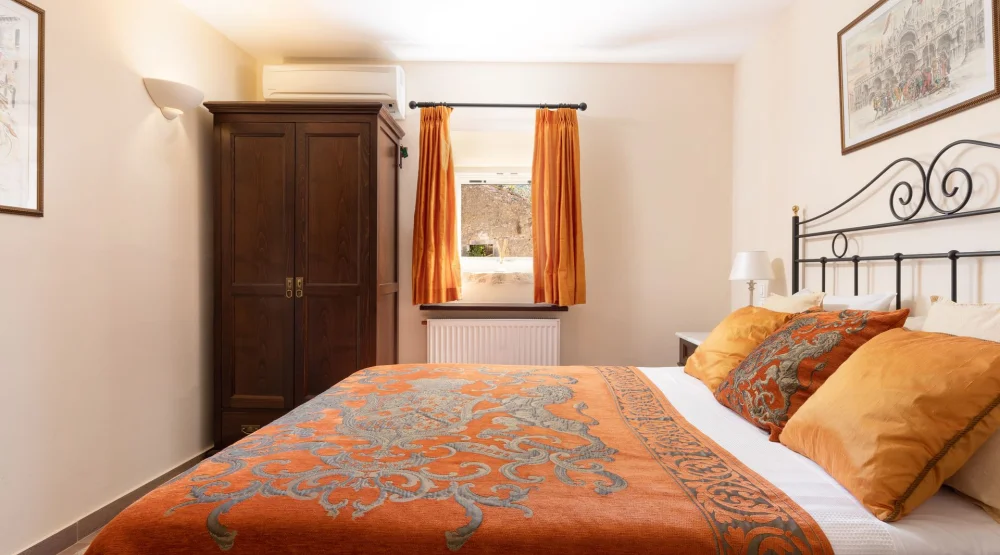 Goussi’s Suite – Lower Garden Suite at The Merchants House